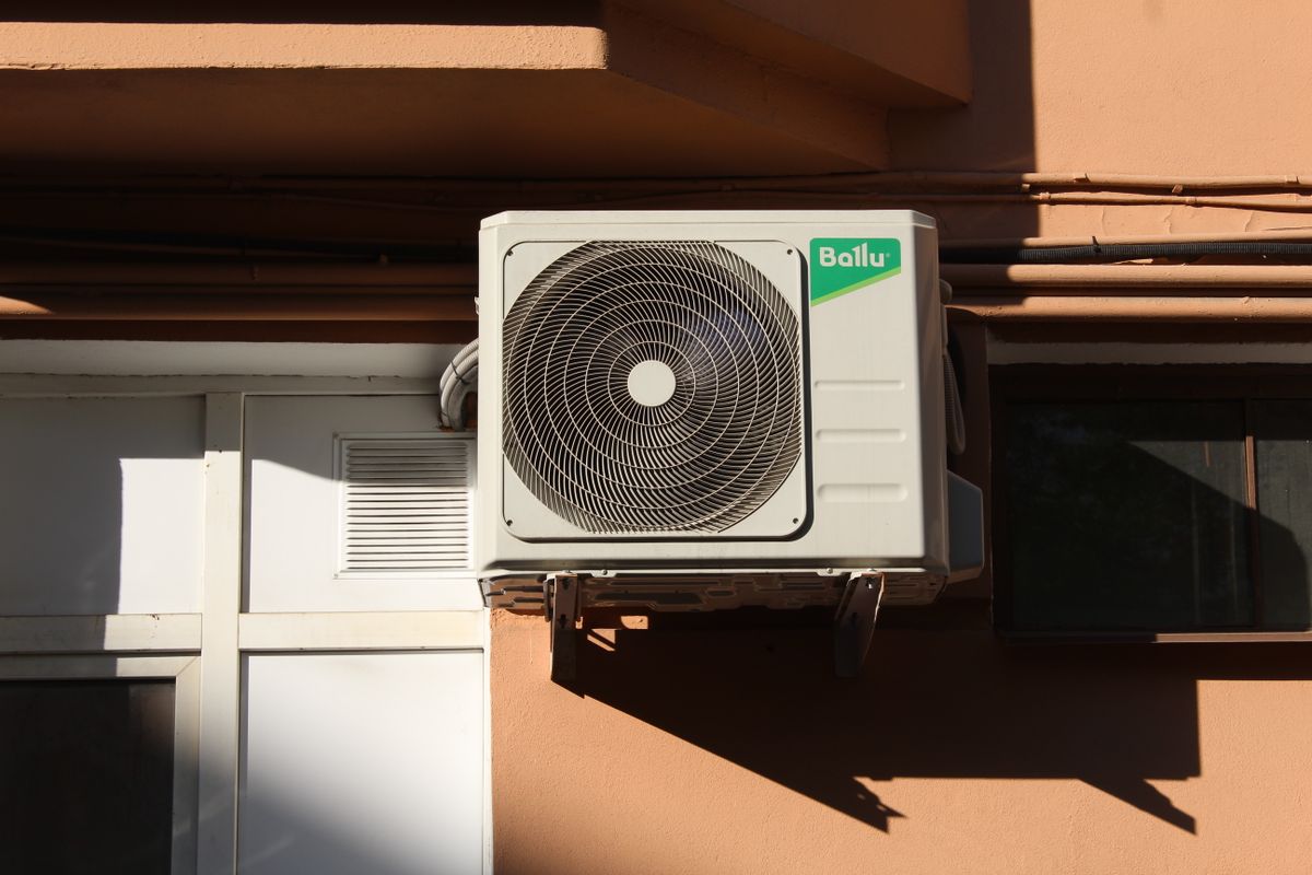 Heat Pump Service service in Dallas, TX