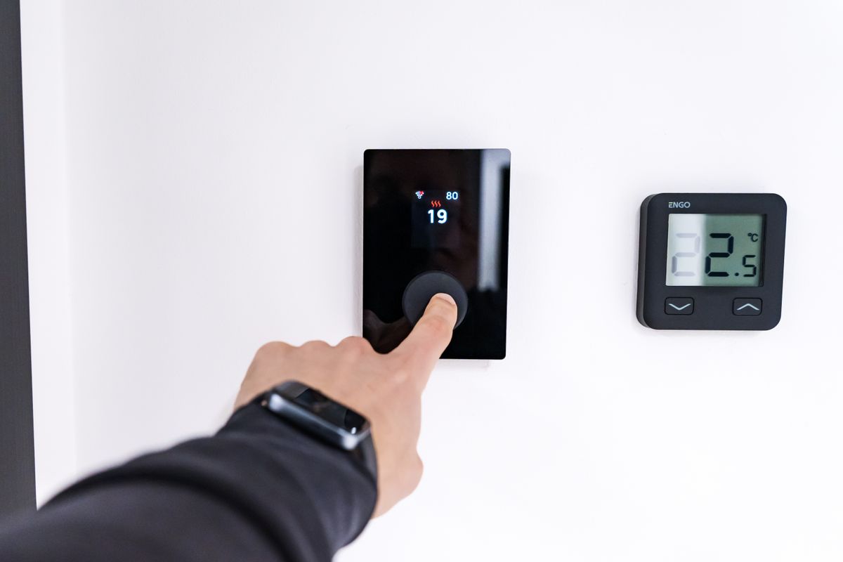 Thermostat Repair & Install in Dallas