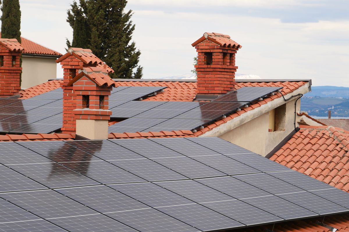 Solar Panel Cleaning in Baton Rouge
